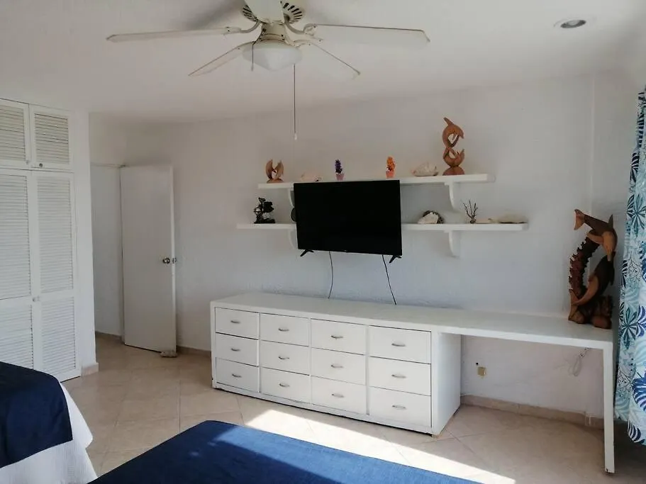Confortable Depa En Condominio Frente Al Mar! Cancún
